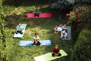 tabara yoga copii